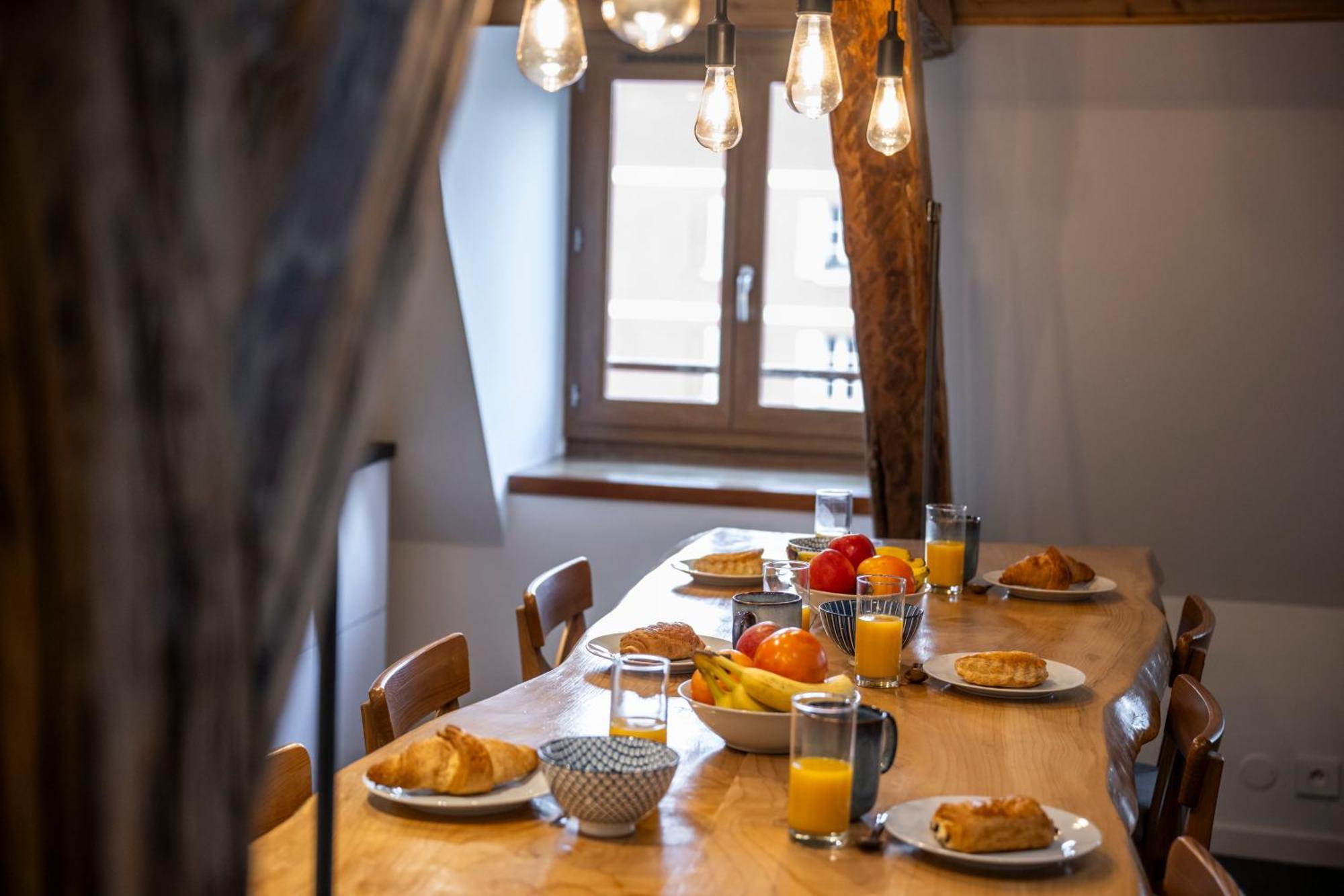 Superbe Loft - Situ Sur La Place Centrale بارسلونات المظهر الخارجي الصورة
