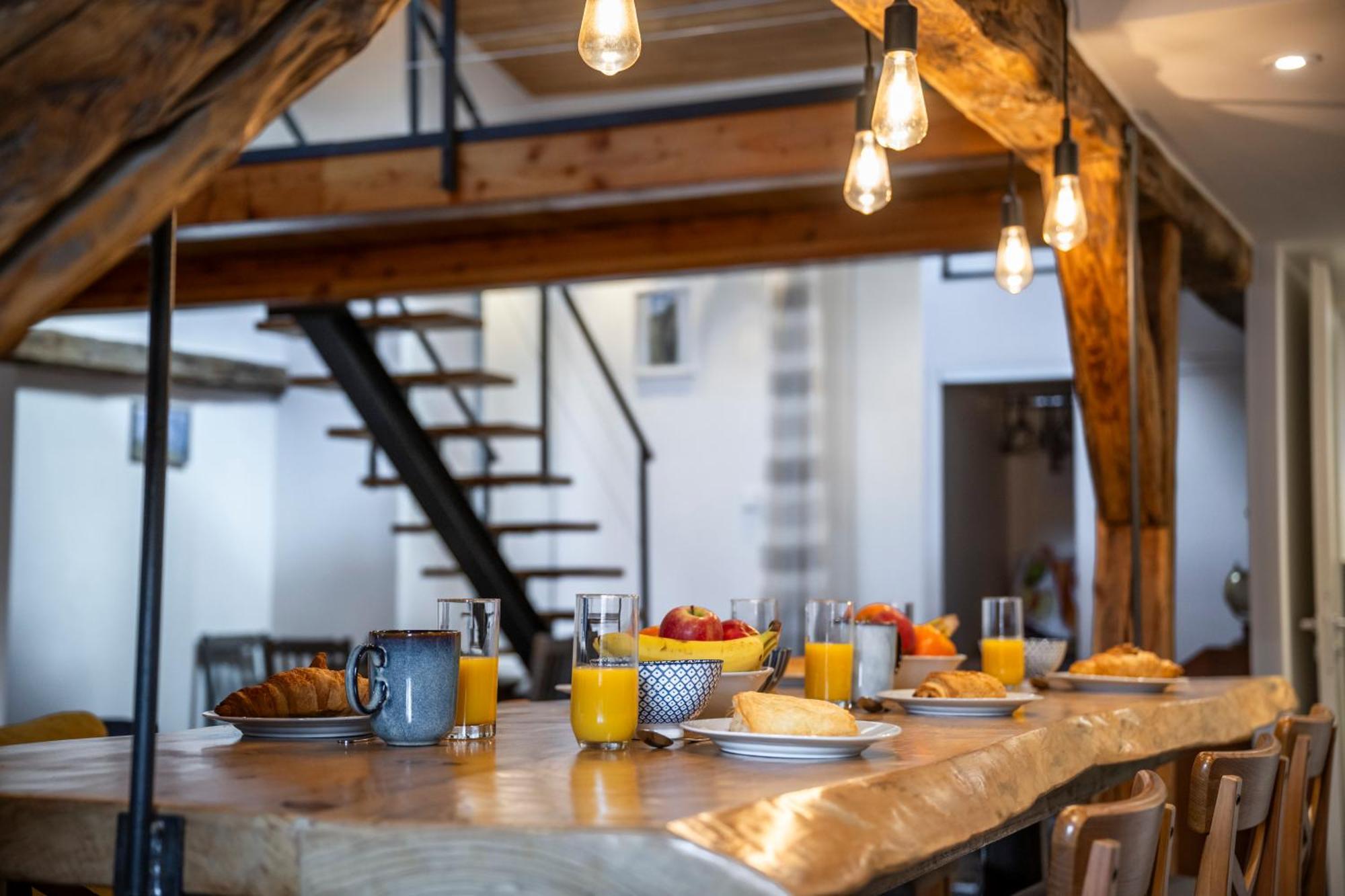 Superbe Loft - Situ Sur La Place Centrale بارسلونات المظهر الخارجي الصورة