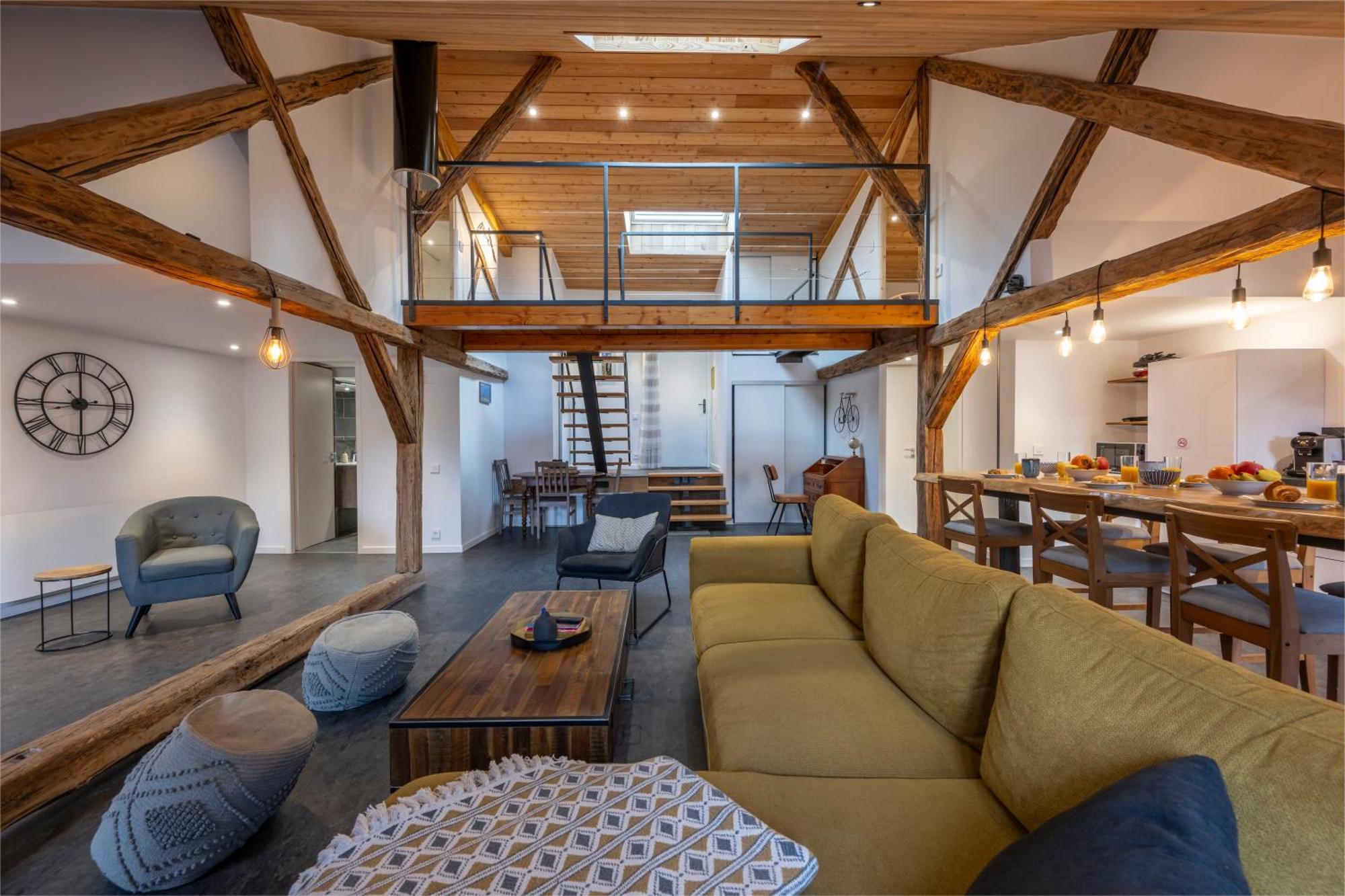 Superbe Loft - Situ Sur La Place Centrale بارسلونات المظهر الخارجي الصورة